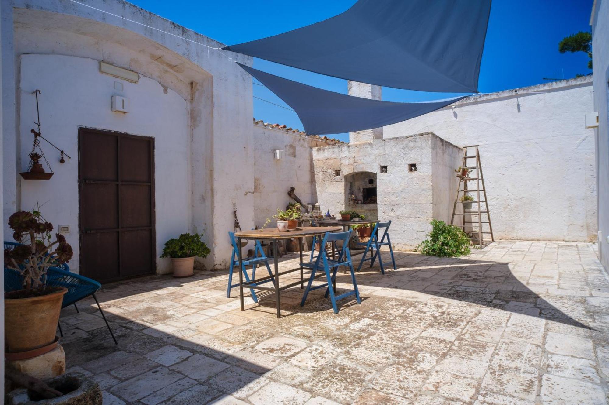 Masseria Giangrande - Rooms And Apartment Полиньяно-а-Маре Экстерьер фото